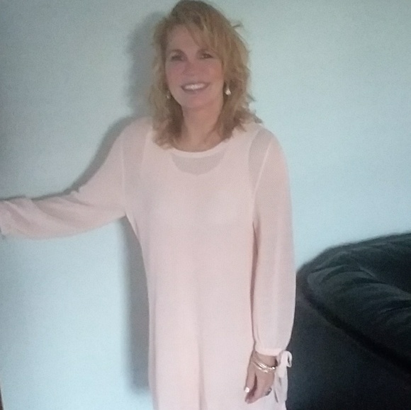 Meet your Posher, LJ - Picture 2 of 2